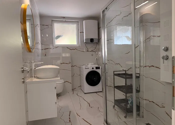 公寓 Luxury Oasis With Private Pool & Parking *